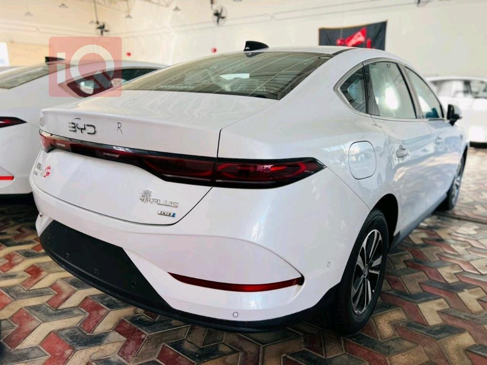بي واي دي Qin Plus